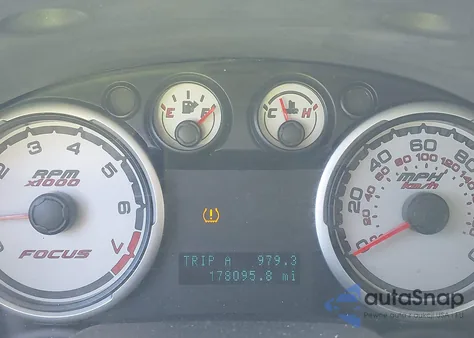 2009 Ford Focus Se z USA, uszkodzony, nr VIN 1FAHP35N59W237426